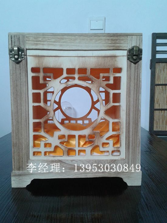 點(diǎn)擊查看詳細(xì)信息<br>標(biāo)題：白酒木盒01 閱讀次數(shù)：3437