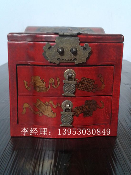 點(diǎn)擊查看詳細(xì)信息<br>標(biāo)題：首飾盒 閱讀次數(shù)：3818