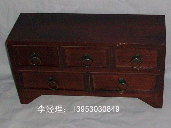 點擊查看詳細信息<br>標題：裝飾盒002 閱讀次數(shù)：2803