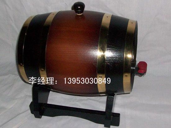 點(diǎn)擊查看詳細(xì)信息<br>標(biāo)題：木制酒桶019 閱讀次數(shù)：2676