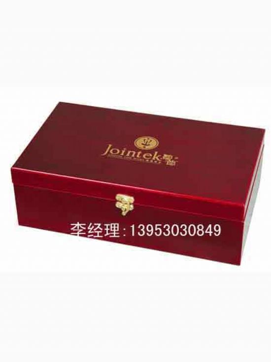 點(diǎn)擊查看詳細(xì)信息<br>標(biāo)題：紅酒木盒 閱讀次數(shù)：2403