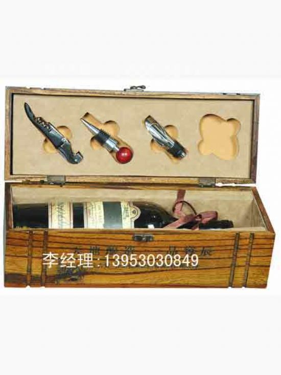 點(diǎn)擊查看詳細(xì)信息<br>標(biāo)題：紅酒木盒 閱讀次數(shù)：2392