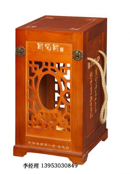 點(diǎn)擊查看詳細(xì)信息<br>標(biāo)題：白酒酒壇 閱讀次數(shù)：2006