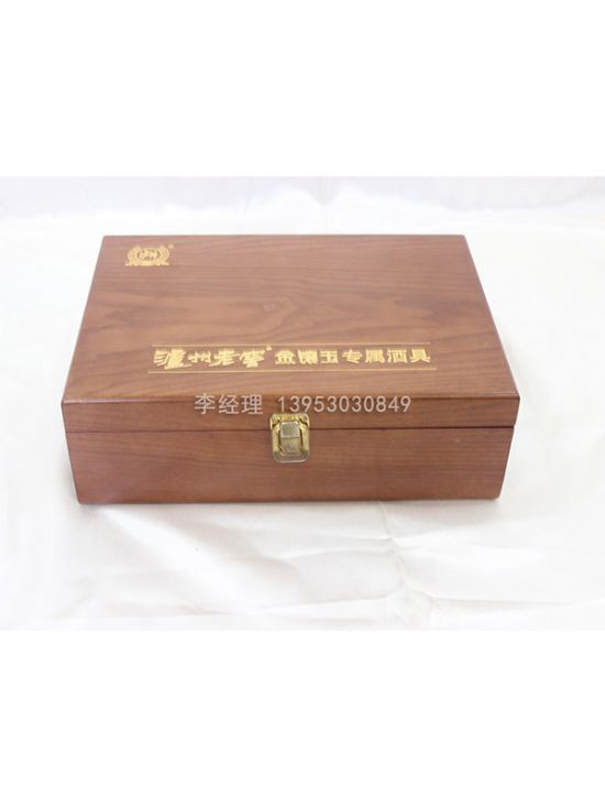 點(diǎn)擊查看詳細(xì)信息<br>標(biāo)題：白酒盒 閱讀次數(shù)：3251