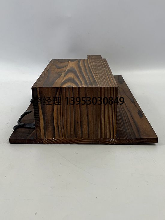 點(diǎn)擊查看詳細(xì)信息<br>標(biāo)題：掛架 閱讀次數(shù)：2014